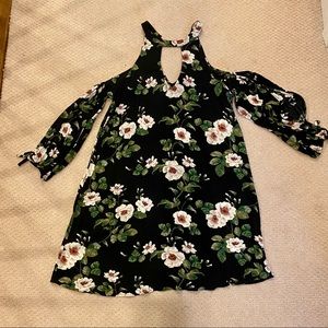 American Eagle shift dress